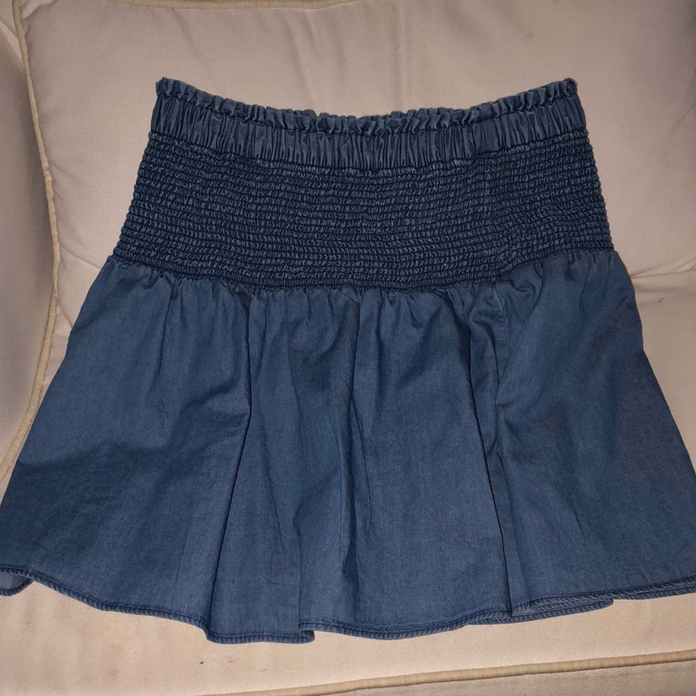 Girls mini skirt. Has been washed but never worn.